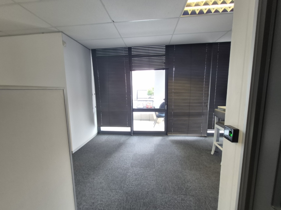 To Let Commercial Property for Rent in Ndabeni Western Cape